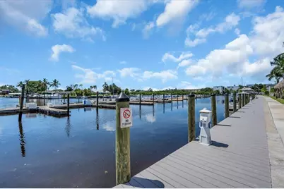 7150 N Tamiami Trail #C-128, Sarasota, FL 34243 - Photo 10