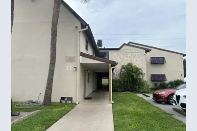 7241 Cloister Drive #205, Sarasota, FL 34231 - Photo 4