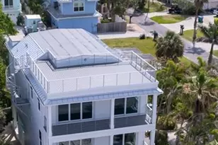 106 S 11th, Bradenton Beach, FL 34217 - Photo 1