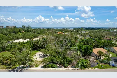 580 Neptune Avenue, Longboat Key, FL 34228 - Photo 8