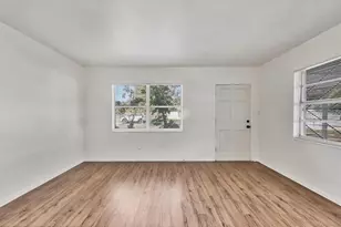 1622 29th St, Sarasota, FL 34234 - Photo 10