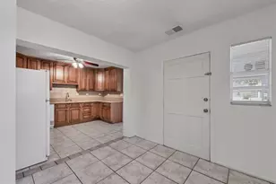 1622 29th St, Sarasota, FL 34234 - Photo 14