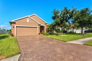 7923 111th Terrace E, Parrish, FL 34219 - Photo 2