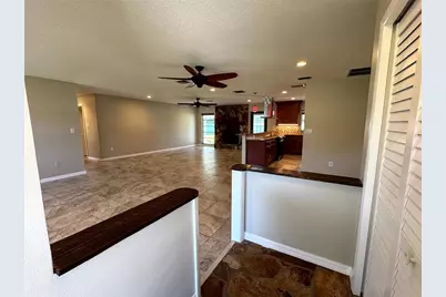 5608 43rd Avenue E, Bradenton, FL 34208 - Photo 8