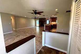 5608 43rd Ave E, Bradenton, FL 34208 - Photo 8