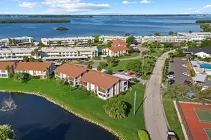 4852 Independence Dr, Bradenton, FL 34210 - Photo 1