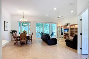 5195 Highbury Cir, Sarasota, FL 34238 - Photo 10