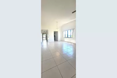 5716 12th Avenue W #5716, Bradenton, FL 34209 - Photo 2