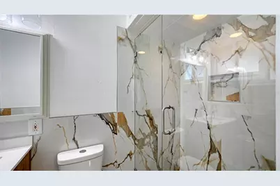 771 John Ringling Boulevard #7, Sarasota, FL 34236 - Photo 24