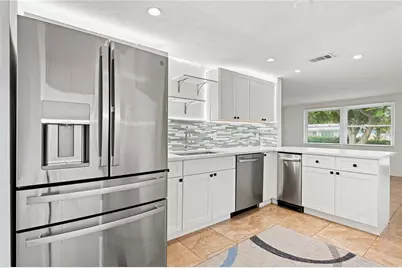 1911 Upper Beechwood Avenue, Sarasota, FL 34231 - Photo 12