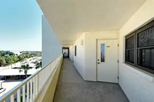 5750 Midnight Pass Rd, Sarasota, FL 34242 - Photo 4