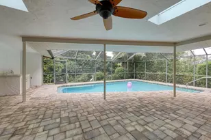 1612 Pine Harrier Cir, Sarasota, FL 34231 - Photo 6