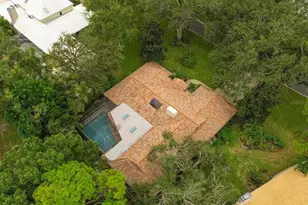 1612 Pine Harrier Cir, Sarasota, FL 34231 - Photo 38