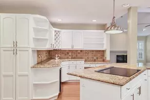 1612 Pine Harrier Cir, Sarasota, FL 34231 - Photo 12