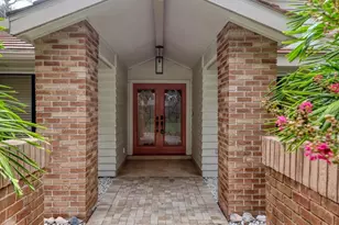 1612 Pine Harrier Cir, Sarasota, FL 34231 - Photo 4