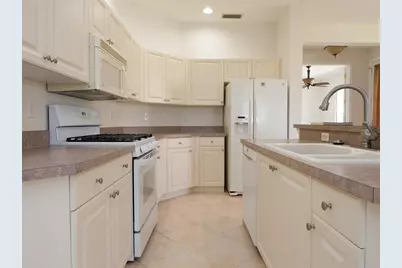 2462 Magnolia Circle, North Port, FL 34289 - Photo 8