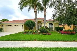 5282 Far Oak Cir, Sarasota, FL 34238 - Photo 1