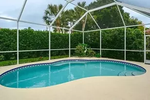 5282 Far Oak Cir, Sarasota, FL 34238 - Photo 2