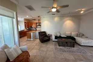 4727 Spinnaker Dr, Bradenton, FL 34208 - Photo 8