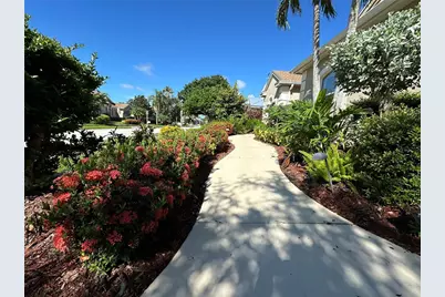 4727 Spinnaker Drive, Bradenton, FL 34208 - Photo 2