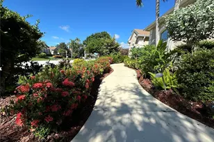 4727 Spinnaker Dr, Bradenton, FL 34208 - Photo 2