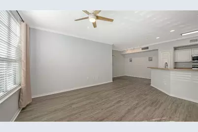 5531 Rosehill Road #103, Sarasota, FL 34233 - Photo 4