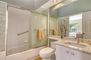 4920 Linsey Ct, Sarasota, FL 34243 - Photo 30