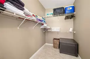 10764 70th Ave, Seminole, FL 33772 - Photo 14