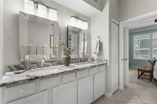 4840 Lakescene Pl, Sarasota, FL 34243 - Photo 22