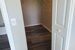 8933 Manor Loop, Lakewood Ranch, FL 34202 - Photo 14