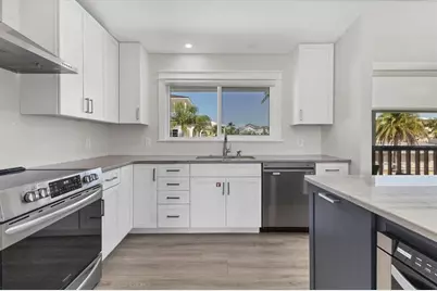 825 Tarawitt Drive, Longboat Key, FL 34228 - Photo 16