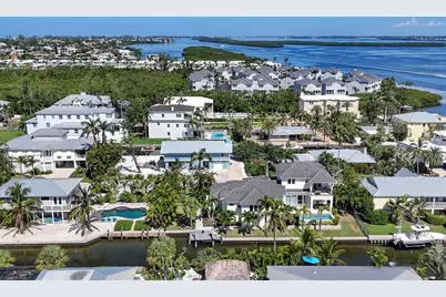 825 Tarawitt Drive, Longboat Key, FL 34228 - Photo 4