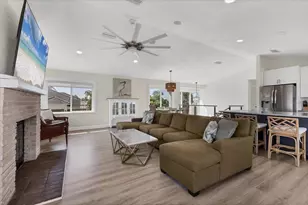 825 Tarawitt Dr, Longboat Key, FL 34228 - Photo 12