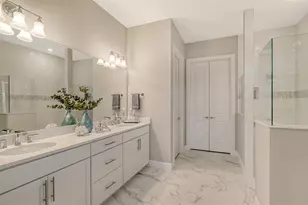 7889 Mainsail Ln, Sarasota, FL 34240 - Photo 40