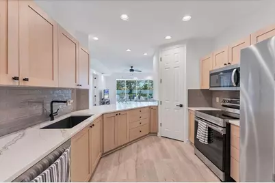 3705 54th Drive W #102, Bradenton, FL 34210 - Photo 10