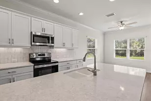 128 Avens Dr, Nokomis, FL 34275 - Photo 16