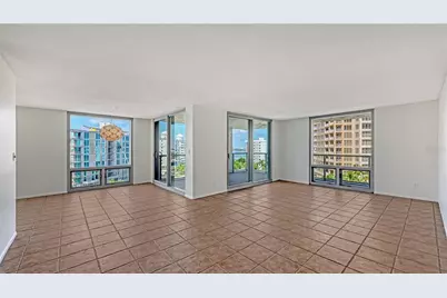1111 N Gulfstream Avenue #9F, Sarasota, FL 34236 - Photo 8