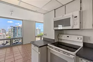 1111 N Gulfstream Ave, Sarasota, FL 34236 - Photo 18