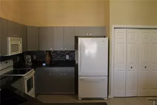 3115 Live Oak Ln, Palmetto, FL 34221 - Photo 4