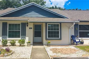 3911 La Costa Ln, Largo, FL 33771 - Photo 1