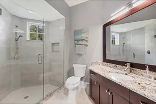 8009 Bounty Ln, Bradenton, FL 34202 - Photo 42