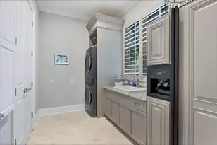 8009 Bounty Ln, Bradenton, FL 34202 - Photo 46