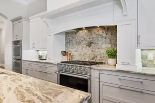 8009 Bounty Ln, Bradenton, FL 34202 - Photo 20