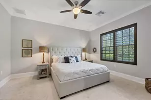 8009 Bounty Ln, Bradenton, FL 34202 - Photo 40