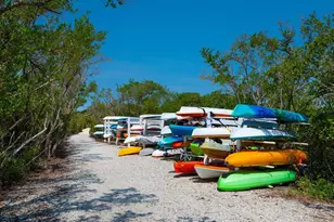 5420 Eagles Point Cir, Sarasota, FL 34231 - Photo 56