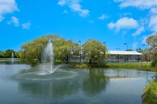 5420 Eagles Point Cir, Sarasota, FL 34231 - Photo 52