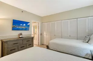 1055 Gulf of Mexico Dr, Longboat Key, FL 34228 - Photo 20