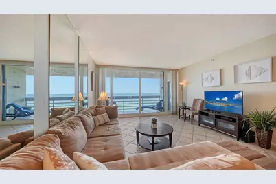 1055 Gulf Of Mexico Drive #504, Longboat Key, FL 34228 - Photo 12