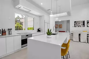 2231 Wood St, Sarasota, FL 34237 - Photo 8