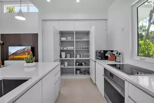 2231 Wood St, Sarasota, FL 34237 - Photo 6